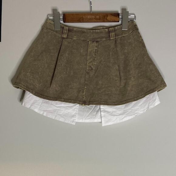 Brown Top and Skirt Set - Picture 4 of 5